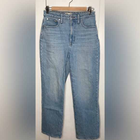 Madewell jeans, curvy, 11” high waisted, straight leg, light wash, 27 waist - Picture 1 of 11